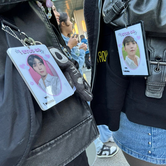 "So Cute!" Acrylic Photocard Holder Keychain