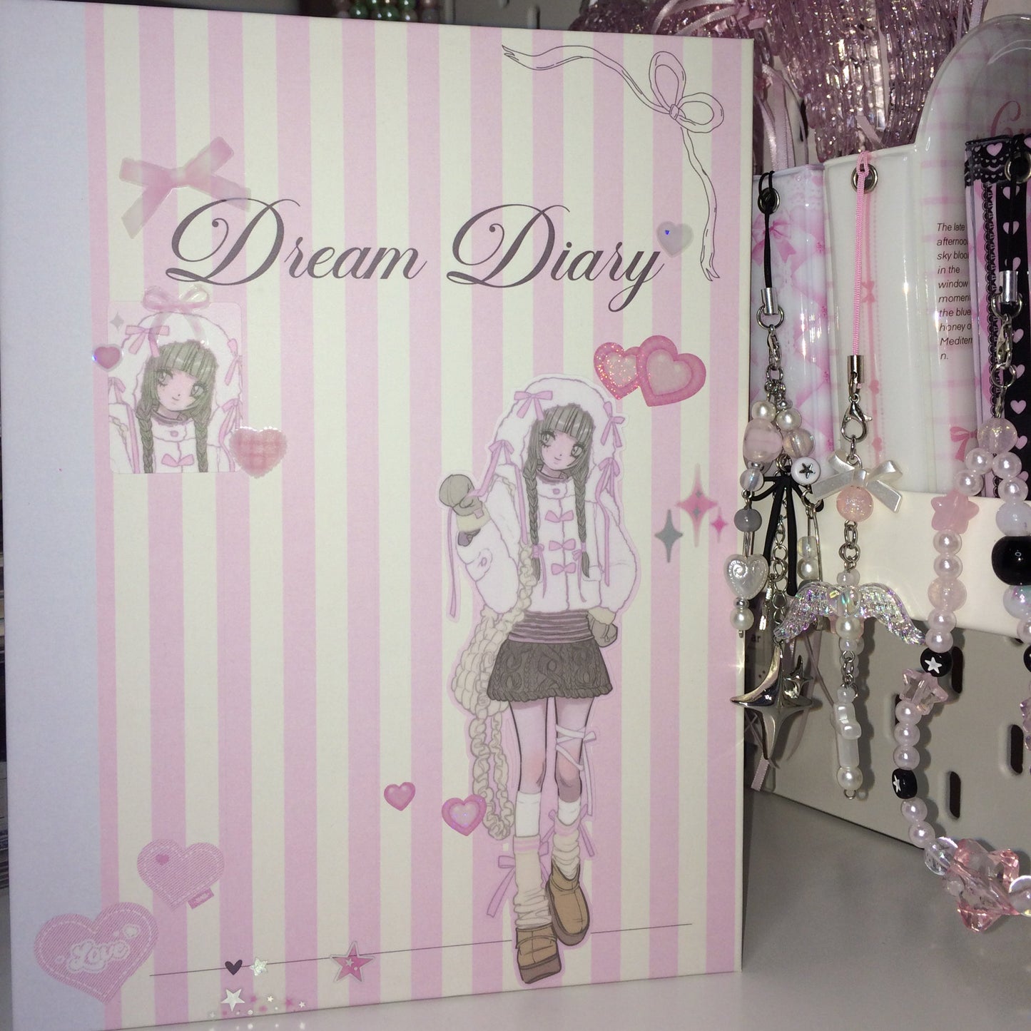 "Winter Kiss" Decorated A5 Dream Diary Binder