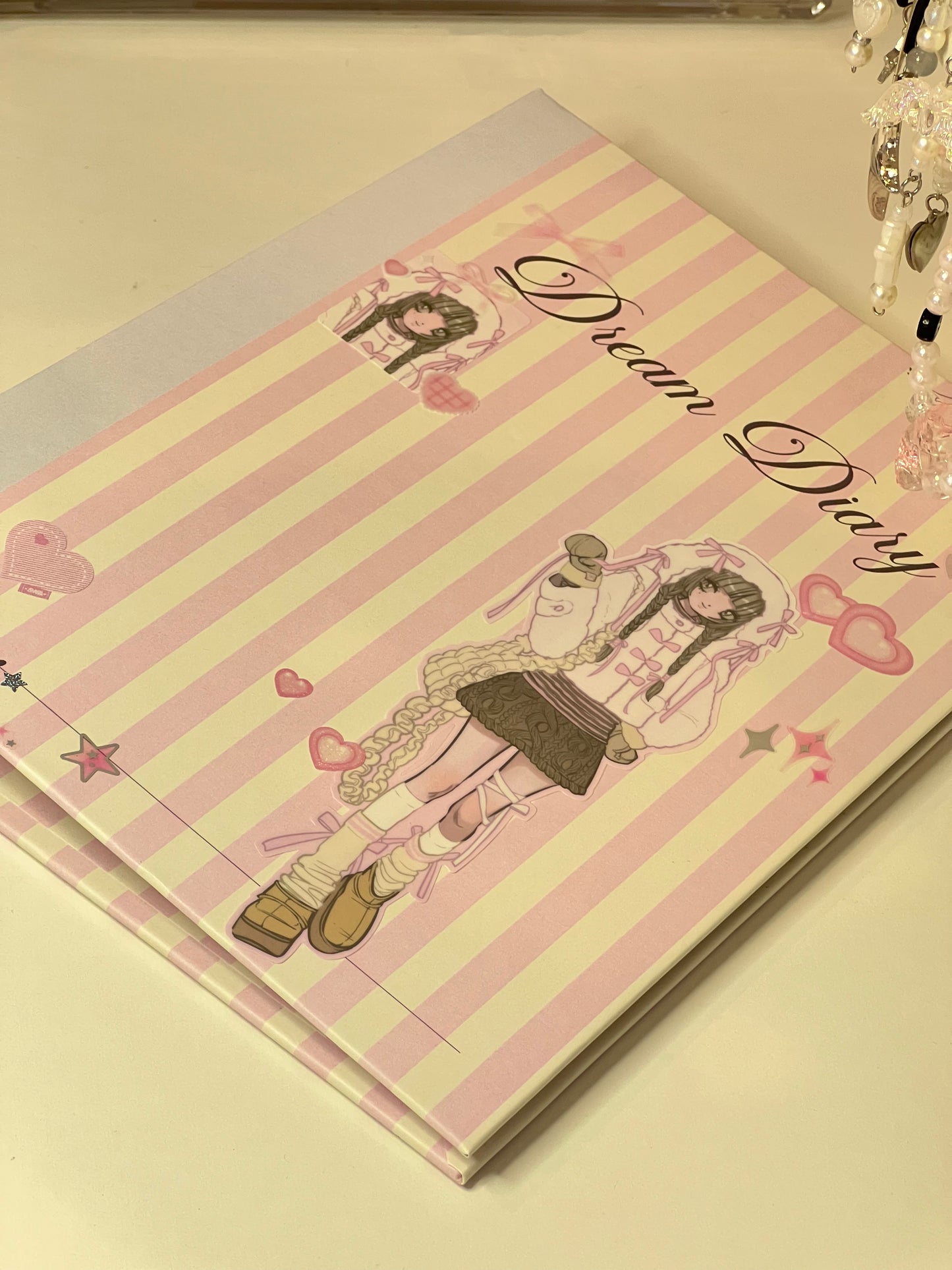 "Winter Kiss" Decorated A5 Dream Diary Binder